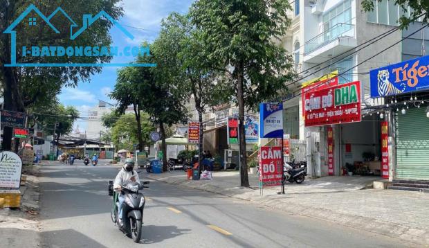 Bán nhà Mặt Tiền Làng Tăng Phú - Tăng Nhơn Phú A, Quận 9 - 120M2 - DÒNG TIỀN 300 TRIỆU/NĂM