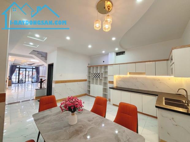 Bán Nhà Mặt Tiền 2 Tầng Khu VIP Tân Thới Nhất – Q12 – 100m² – 7.65 Tỷ - 3
