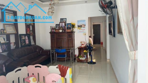 BÁN NHÀ HXH Phạm Ngọc Thảo, Tây Thạnh 3 tầng 81m2 (4,5x18). Nhà đẹp ở ngay. Giá chỉ 9 tỷ - 3