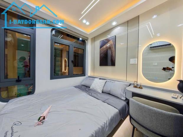 NHÀ QUẬN 3 - VỊ TRÍ ĐẸP, HẺM 4M THÔNG - 3PN, SỔ HỒNG RIÊNG - CHỈ 5.7 TỶ - 1
