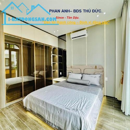 🔥 [ Bán Gấp ] Nhà Phố Nguyễn Thị Định , Quận 2 _ Đường 2 Chiều Mở Rộng 30 M_ Giảm Sốc 900