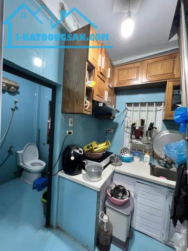 Tập Thể Dệt Kim Đông Xuân Thọ Lão -  Đồng Nhân - Hai Bà Trưng - 2