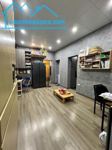 Tập Thể Dệt Kim Đông Xuân Thọ Lão -  Đồng Nhân - Hai Bà Trưng - 3