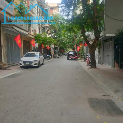 BÁN NHÀ PHÂN LÔ TRUNG HOÀ CẦU GIẤY, ÔTÔ TRÁNH, VỈA HÈ RỘNG, KINH DOANH, 105M2 CHỈ 27 TỶ - 4