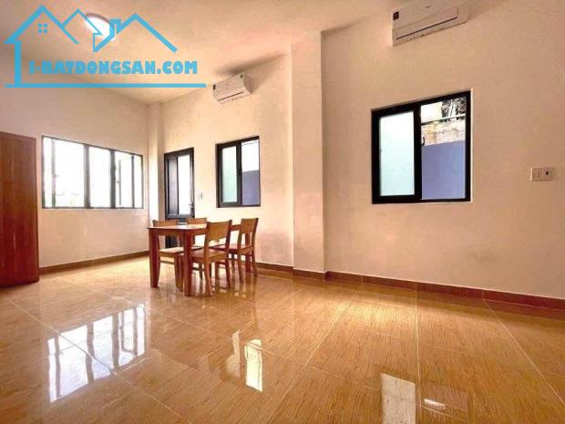 BÁN NHÀ  14 CHDV MỚI CÓN -131M2 - 4 TẦNG - 1 MẶT BẰNG KINH DOANH - PCCC ĐẦY ĐỦ - P16 - GÒ - 3