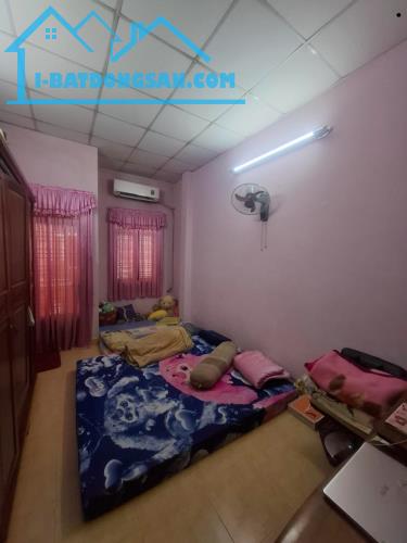 Bán gấp nhà đẹp ở ngay Cao Xuân Dục, hẻm thông tựu tung, 47m2, SHR, chỉ 4.8 tỷ. - 3