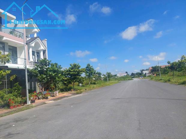 BÁN NỀN MẶT TIỀN SỐ 111 ĐƯỜNG A4 TÂN PHÚ - LH 0949946604 QUÝ - 2