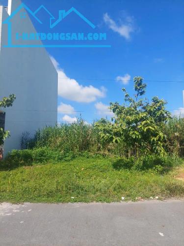 BÁN NỀN MẶT TIỀN SỐ 111 ĐƯỜNG A4 TÂN PHÚ - LH 0949946604 QUÝ - 3