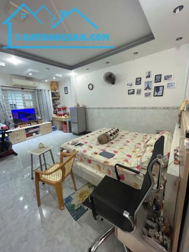 Bán nhà quận 10, đường Lê Hồng Phong, 100m2, 5 tầng, 12.9 tỷ - 1