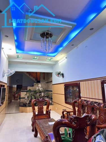 Bán nhà Phan Sào Nam-hẻm 8m thông-7PN-nhà mới-cạnh chợ-sổ nở hậu-giá tốt - 1