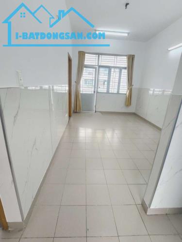 Cần bán chung cư Phú Thọ Quận 11 Sổ hồng rồi 64m 2PN giá 2,8 tỷ - 2
