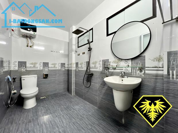◄ ★ ► BÁN NHÀ 2,5 TẦNG ĐẸP SÂN RỘNG SÁT MẶT ĐƯỜNG ► NGUYỄN CÔNG TRỨ - HÀNG KÊNH - LÊ CHÂN - 2