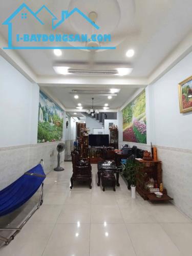 CẦN BÁN NHÀ ĐẸP TÂN KỲ TÂN QUÝ, TÂN PHÚ – XE HƠI NGỦ TRONG NHÀ – GIÁ CHƯA ĐẾN 9 TỶ.