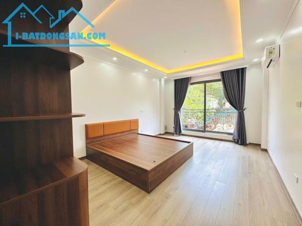 LÔ GÓC PHỐ CẦU GIẤY - 42M2 x 6T - MT 4M - 12.2 TỶ - THANG MÁY - NGÕ Ô TÔ DỪNG ĐỖ 24/24 - 2