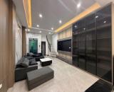 Chủ nhà không có nhu cầu. Cần bàn gấp