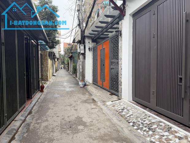 BÁN ĐẤT TẶNG NHÀ - HOÀNG MINH ĐẠO, LONG BIÊN - 128m² – MT 7,5m – Nở hậu- Giá 20,3 tỷ
