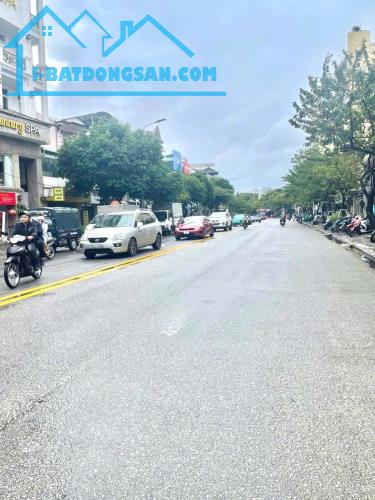 BÁN NHÀ MẶT TIỀN ĐƯỜNG BÀ TRIỆU, PHƯỜNG XUÂN PHÚ, QUẬN THUẬN HOÁ, TP HUẾ