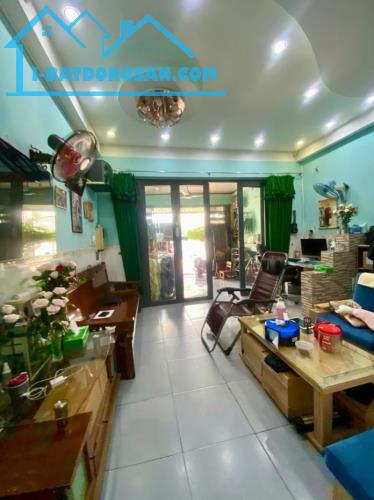 Bán Nhà 70m² Mặt tiền Lê Lư Đường 13m, 3PN, Tân Phú, 7.7 tỷ - 1