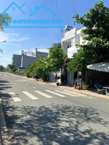 ĐẤT CHÍNH CHỦ - LONG THUẬN Villa Riveside, Phường Trường Thạnh (Quận 9 cũ), TP Thủ Đức, - 1