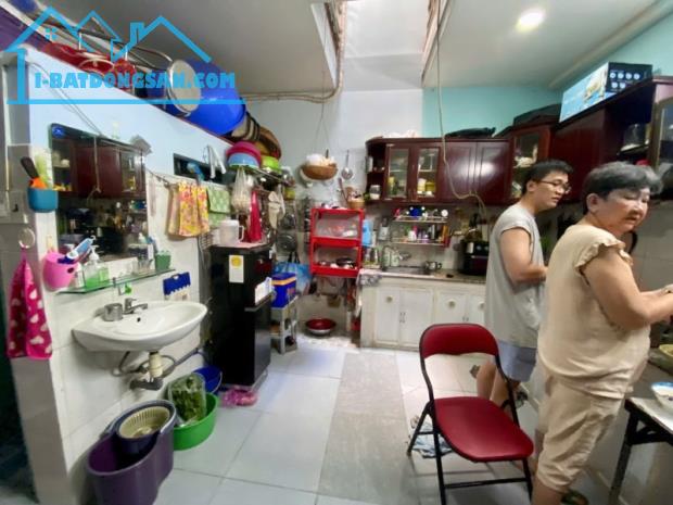 Bán nhà 70m2, MTKD Đường Lê Lư, P. Phú Thọ hòa, Quận Tân Phú - 2