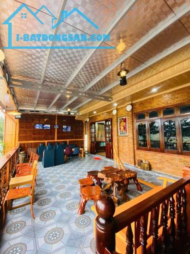 Cần Bán Biệt Thự Sân Vườn Sổ Riêng XD 202m2 giá chỉ 8 tỷ