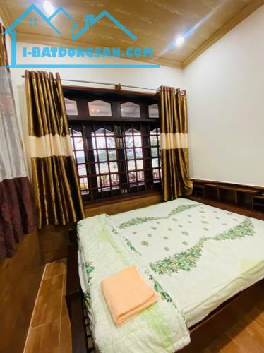 Cần Bán Biệt Thự Sân Vườn Sổ Riêng XD 202m2 giá chỉ 8 tỷ - 3