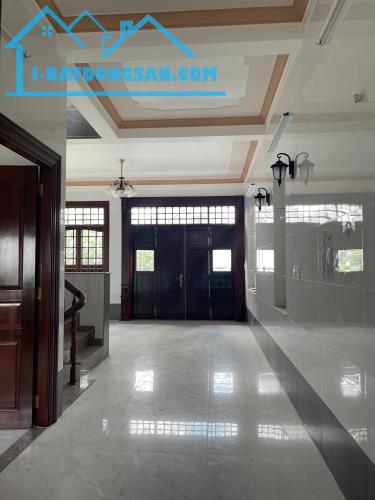 Cho thuê nhà đường số 1, khu dân cư nam long, đầy đủ tiện ích xung quanh