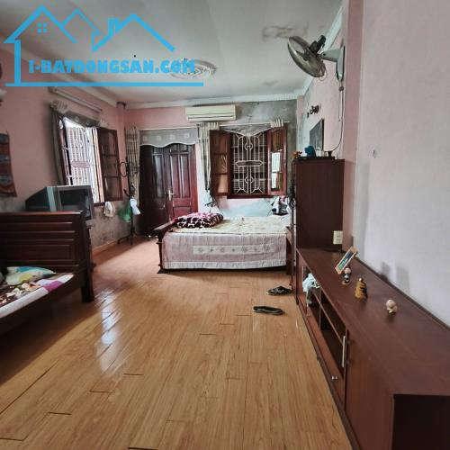 NHÀ NGỌC THUỴ 100M2, Ô TÔ VÀO NHÀ, NGÕ Ô TÔ THÔNG, GẦN CẦU LONG BIÊN, DÂN TRÍ CAO - 2