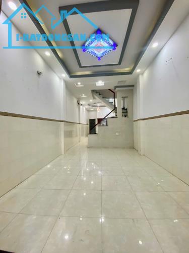 Bán Nhà Trần Thị Hè, 65m2 , 3 Tầng nhà 2 mặt đường 5m Thông Tứ Tung - 2