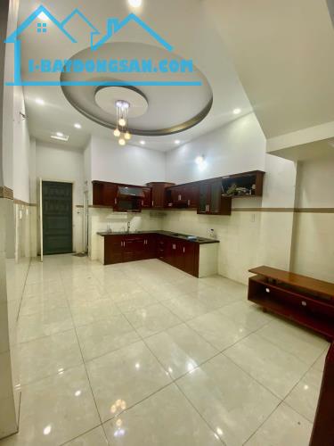 Bán Nhà Trần Thị Hè, 65m2 , 3 Tầng nhà 2 mặt đường 5m Thông Tứ Tung - 3