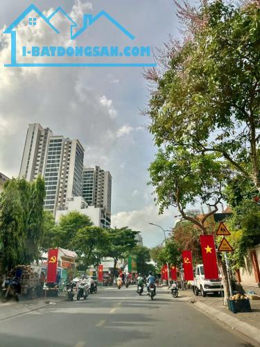 BIỆT THỰ THẢO ĐIỀN, DT 220M²(NGANG 7M) x 4 TẦNG, 11 PHÒNG, MT ĐƯỜNG SỐ 59 - 5