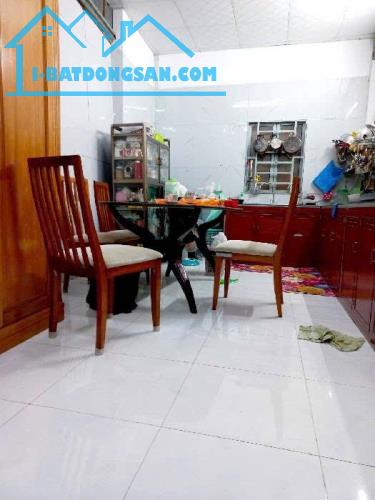 BÁN NHÀ HẺM XE HƠI PHẠM HỮU LẦU, 92M2, NHÀ CẤP 4, CHỈ 4.7 TỶ – SỔ VUÔNG CHÍNH CHỦ - 1