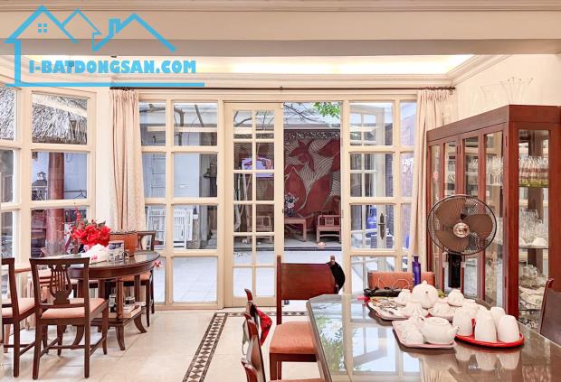 Bán biệt thự phố Trần Quốc Toản, Hoàn Kiếm 330m2, 3 tầng, mt 12m, chỉ 225 tỷ. - 4