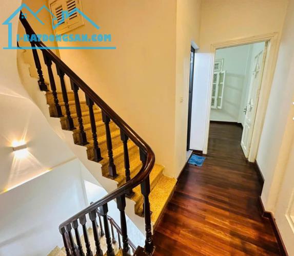 Hàng Kịch độc phố HOÀNG VĂN THÁI - 45m2- 5 tầng - THANG MÁY -chỉ 8,5 tỷ - 1