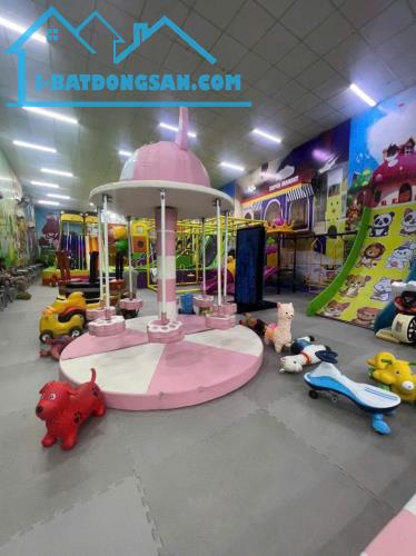 Cho thuê nhà  Mặt Tiền Bình Long 285m2 - NGANG 9M - GẦN NGÃ TƯ BỐN XÃ - 4