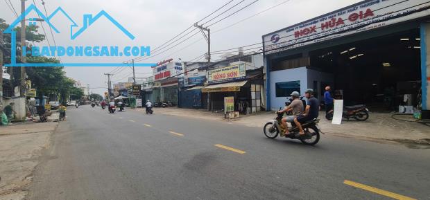 Cho thuê nhà  Mặt Tiền Bình Long 285m2 - NGANG 9M - GẦN NGÃ TƯ BỐN XÃ - 1