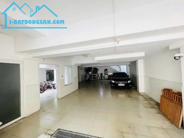 Nhà mặt tiền Phường Phú Mỹ, Quận 7 – 90m² – Thang máy – Để được ô tô – Giá chỉ 14.8 tỷ - 3