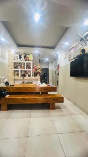 Bán nhà HXH 8M Nguyễn Cảnh Chân Q1 vị trí vàng kinh doanh tốt 43m chỉ 13,5 tỷ.
