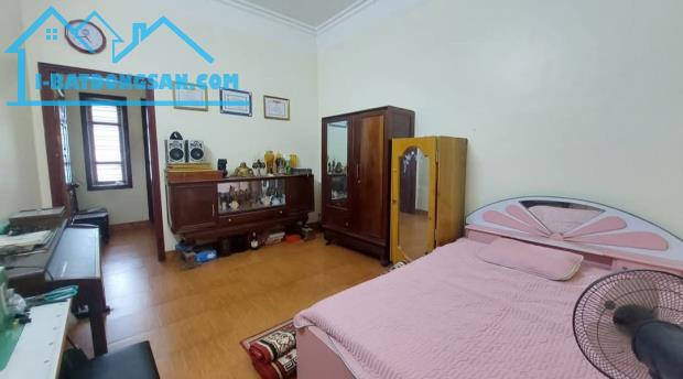 Bán nhà Chợ Đôn, Nghĩa Xá, Lê Chân, Hải Phòng. 3,5 tầng, 60m2, 7 tỷ. Ngang 4m, d2tn - 3