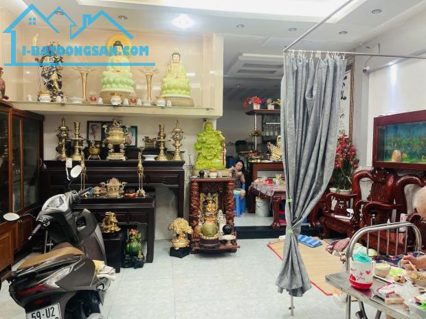 Quá HÓT - CĂN NHÀ NỔI BẬT GIỮA QUẬN 10 - BỀ NGANG 6.3M - 5 TẦNG - 1