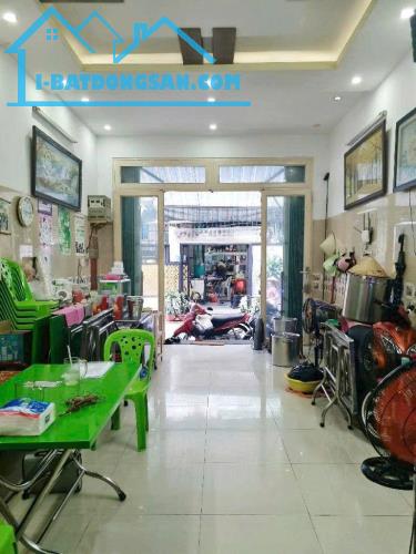 $ Giá Bán 9TỶ ( bớt Lộc )   - Nhà bán Địa Chỉ Mặt Tiền Nguyễn Thị Tần, Phường 02, Quận 8. - 2