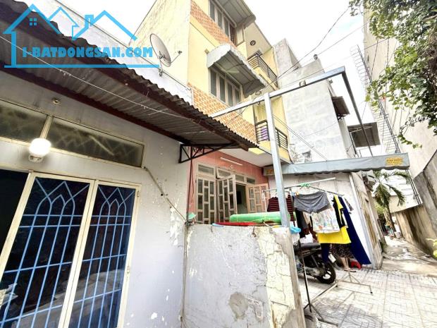 Nhà giảm sâu 210tr, Quận 9, Diện Tích 59m2, 2 tầng, 2 phòng ngủ chỉ 2.98ty - 1