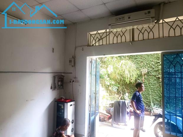 Nhà giảm sâu 210tr, Quận 9, Diện Tích 59m2, 2 tầng, 2 phòng ngủ chỉ 2.98ty - 4