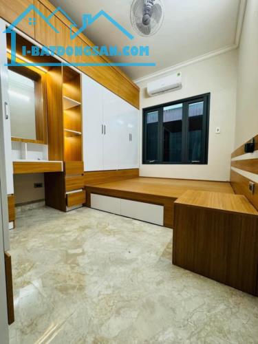 Dịch Vọng Hậu  bán nhà 32m2 4 tầng - 1