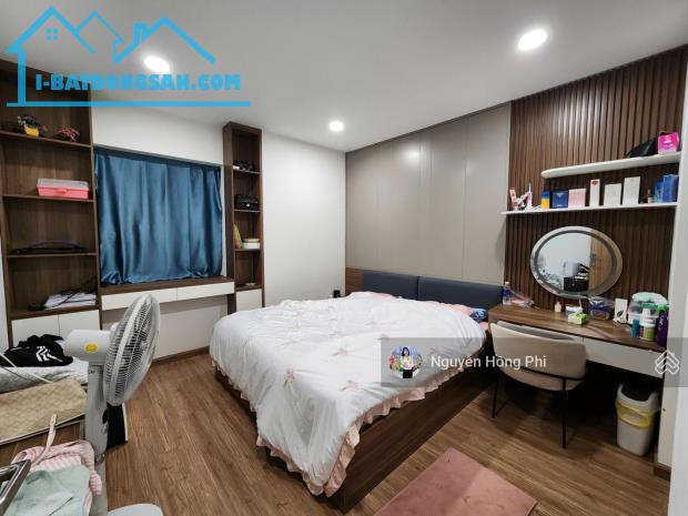 Căn Hộ 97m² Tầng Cao, Ban Công Đông Nam – Full Nội Thất, Giá 6 Tỷ Bao Phí