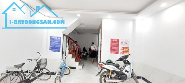 Bán CCMN cho thuê khu Yên Xá-Tân Triều. 40m2, 11P kk, thang máy, dòng tiền 45tr/tháng.