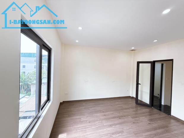 BÁN NHÀ 521 TRƯƠNG ĐỊNH – 37M², 5 TẦNG – GẦN Ô TÔ – FULL NỘI THẤT CAO CẤP – GIÁ 6.1 TỶ - 2