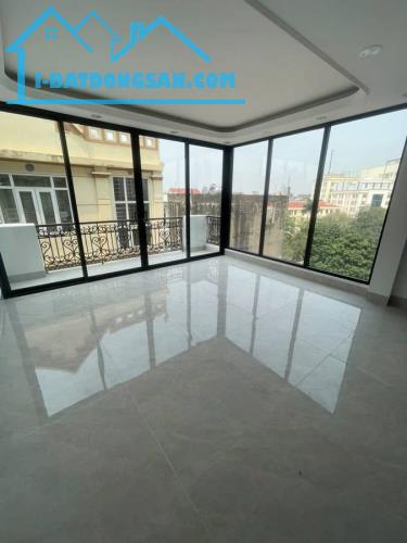 Nhà Mới Thượng Thanh 35m Ngõ Thông 6 Tầng Thang Máy Lô Góc Trước Nhà 4m Giá Đầu Tư 7.X Tỷ - 5