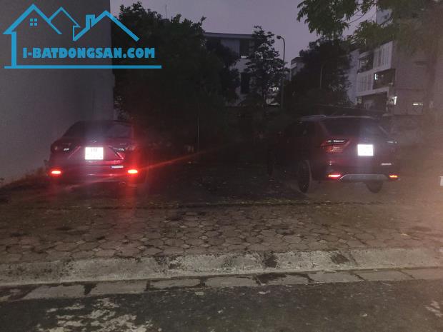 Mặt phố Nam Từ Liêm kinh doanh, vỉa hè oto tránh đỗ, mặt tiền 7M, giá bằng mặt ngõ - 2