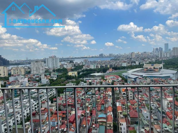 Bán chung cư cao cấp Kosmo Tây Hồ căn tầng cao 79m 2PN ban công ĐN view trọn Hồ Tây full đ